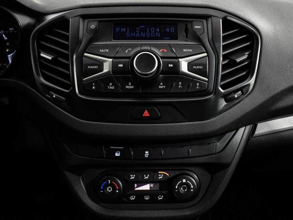 Купить Лада (ВАЗ) Веста, 2017, 186 650 км.. Фото: #15