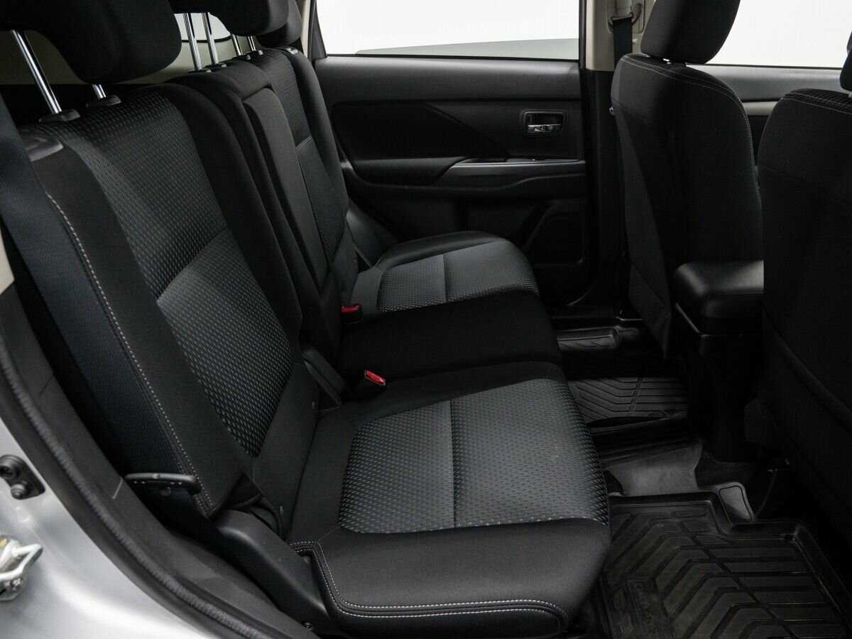 Купить Митсубиши Оутлэндер, 2018, 179 363 км.. Фото: #9