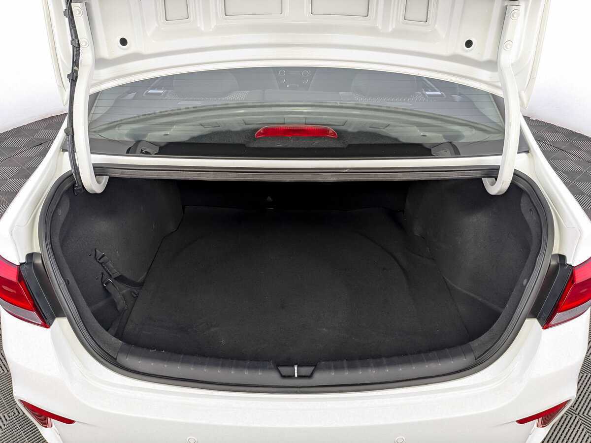 Купить Киа Рио, 2019, 52 087 км.. Фото: #9