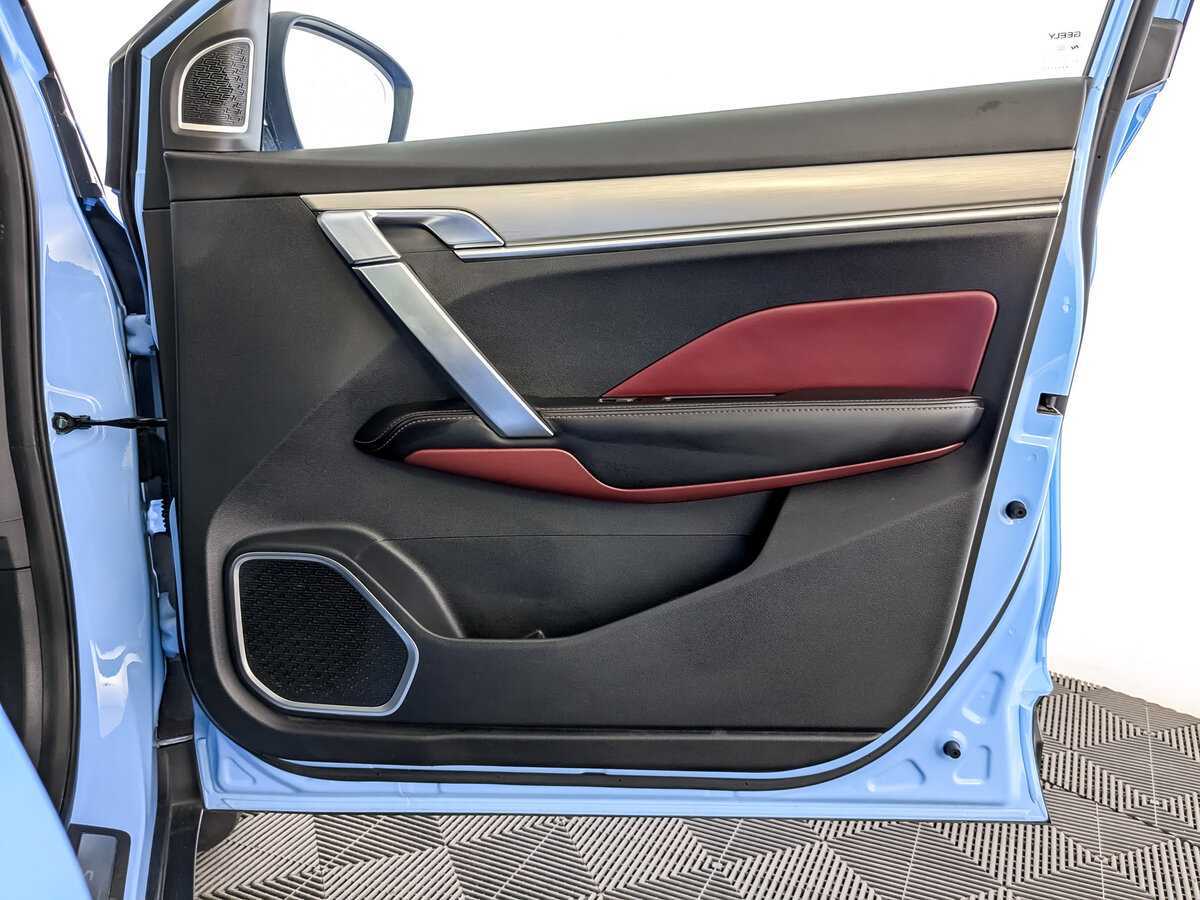 Купить Джили Кулрэй, 2022, 53 267 км.. Фото: #22