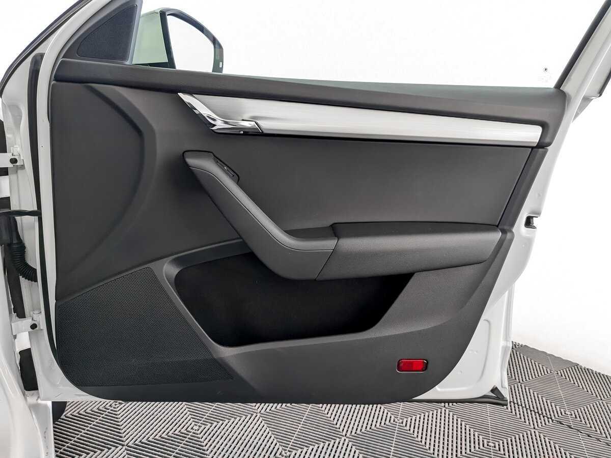 Купить Шкода Октавия, 2019, 115 441 км.. Фото: #23