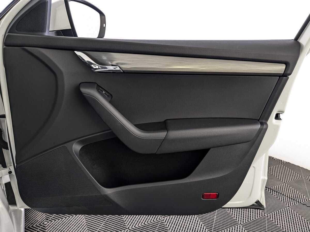 Купить Шкода Октавия, 2017, 78 540 км.. Фото: #17