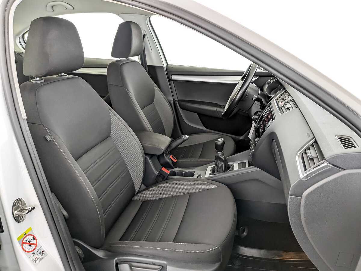 Купить Шкода Октавия, 2019, 146 821 км.. Фото: #20