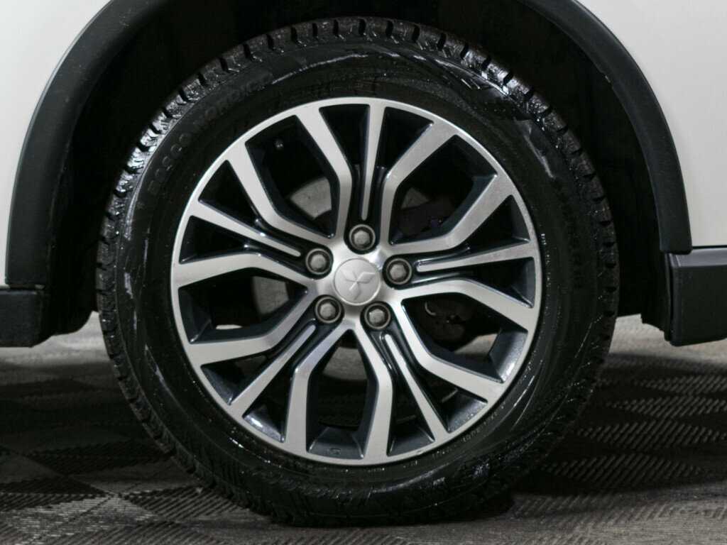 Купить Митсубиши Оутлэндер, 2015, 174 000 км.. Фото: #17