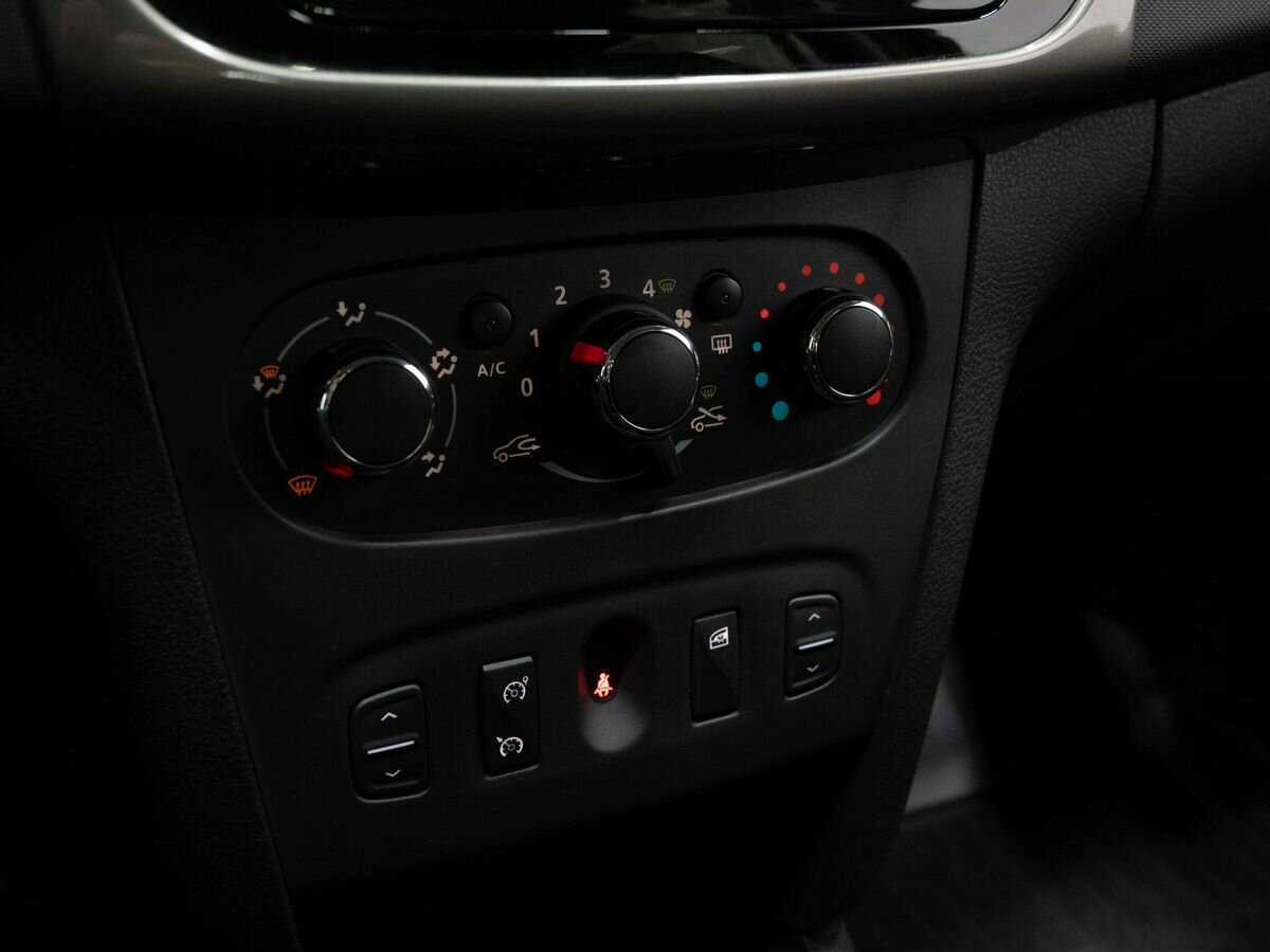 Купить Рено Логан, 2018, 39 000 км.. Фото: #21