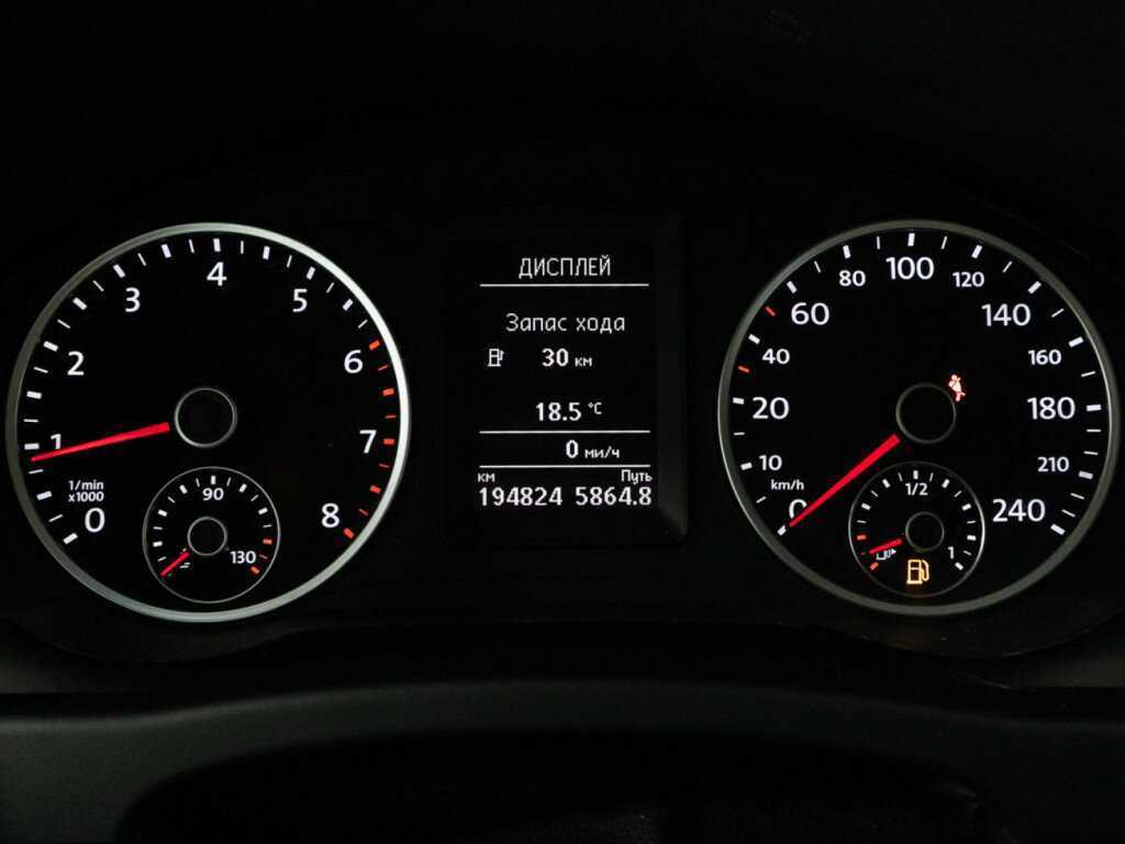 Купить Фольксваген Тигуан, 2015, 194 822 км.. Фото: #11