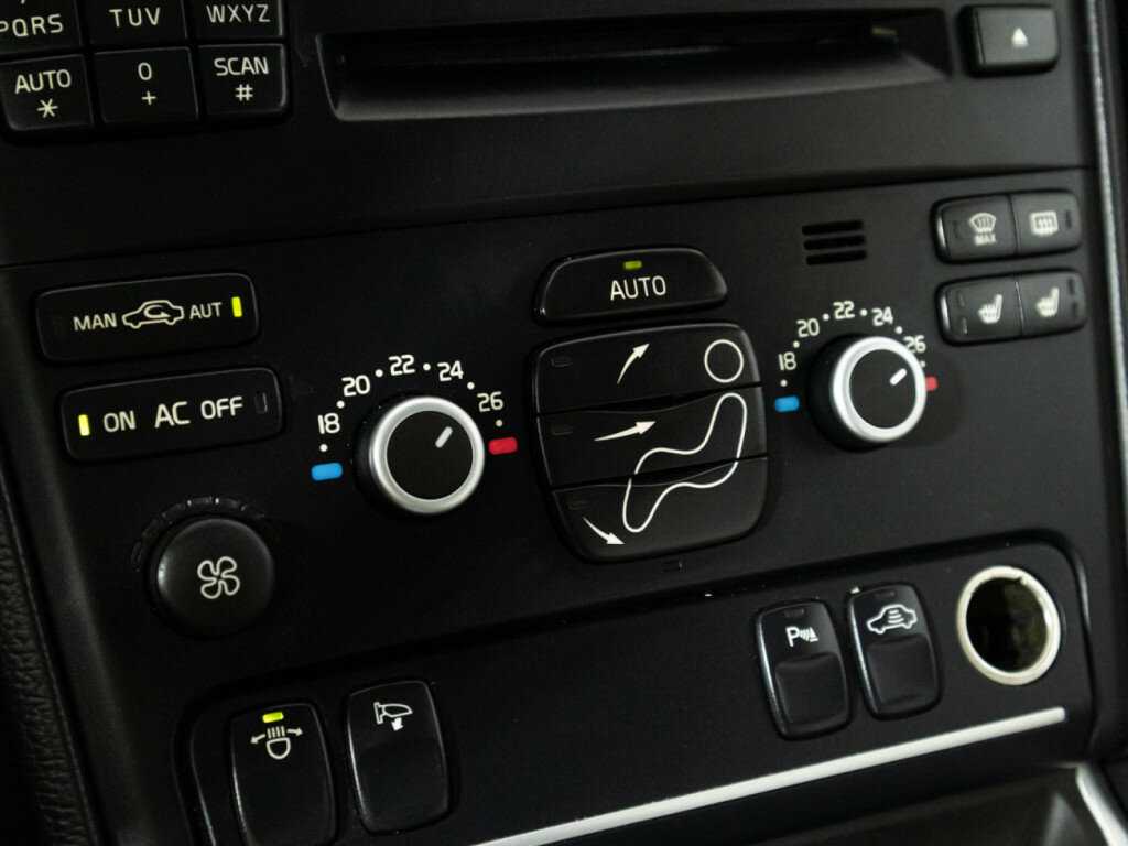 Купить Вольво ИксЦ90, 2012, 186 700 км.. Фото: #17