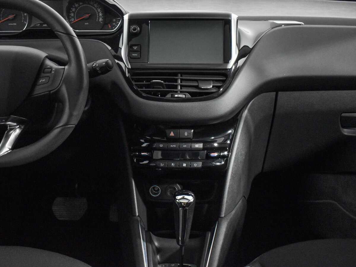 Купить Пежо 208, 2014, 68 000 км.. Фото: #13