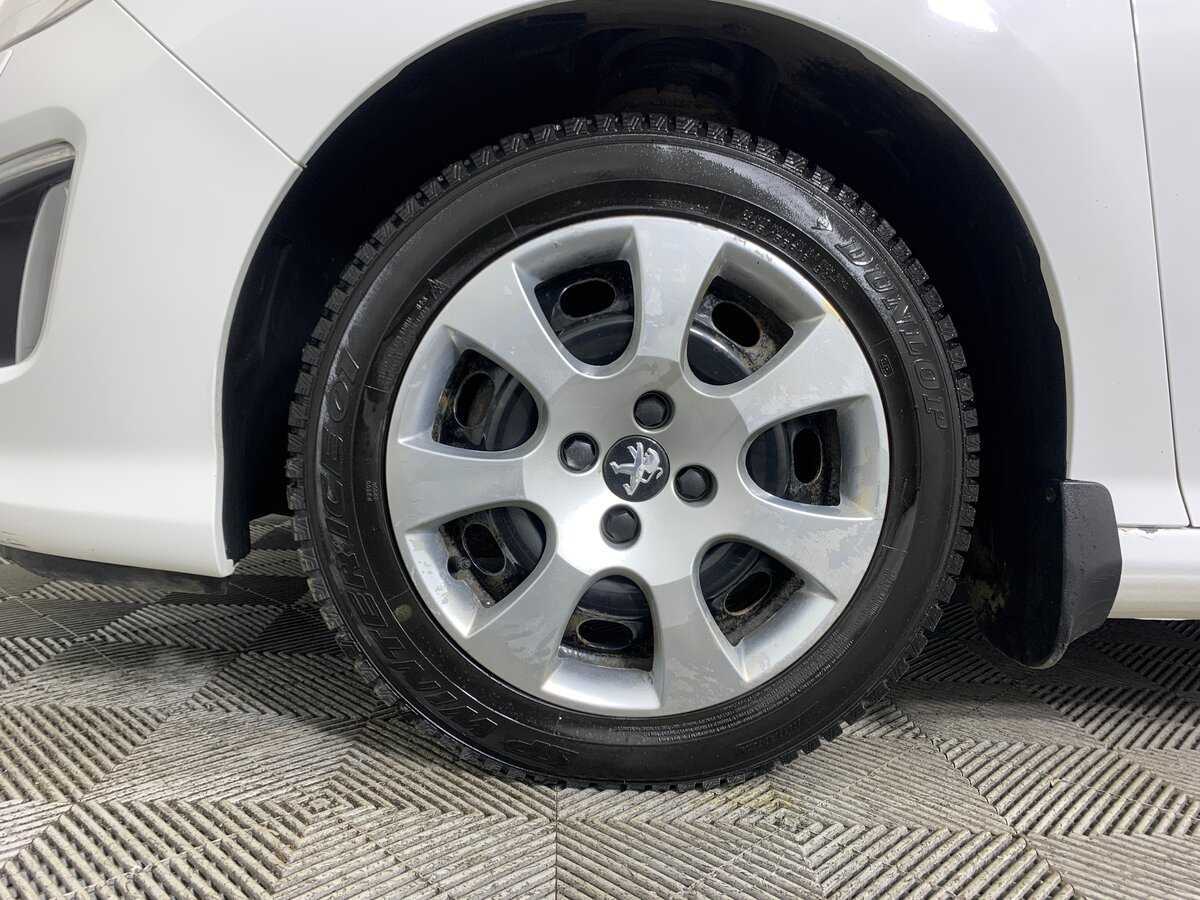 Купить Пежо 308, 2012, 144 672 км.. Фото: #8