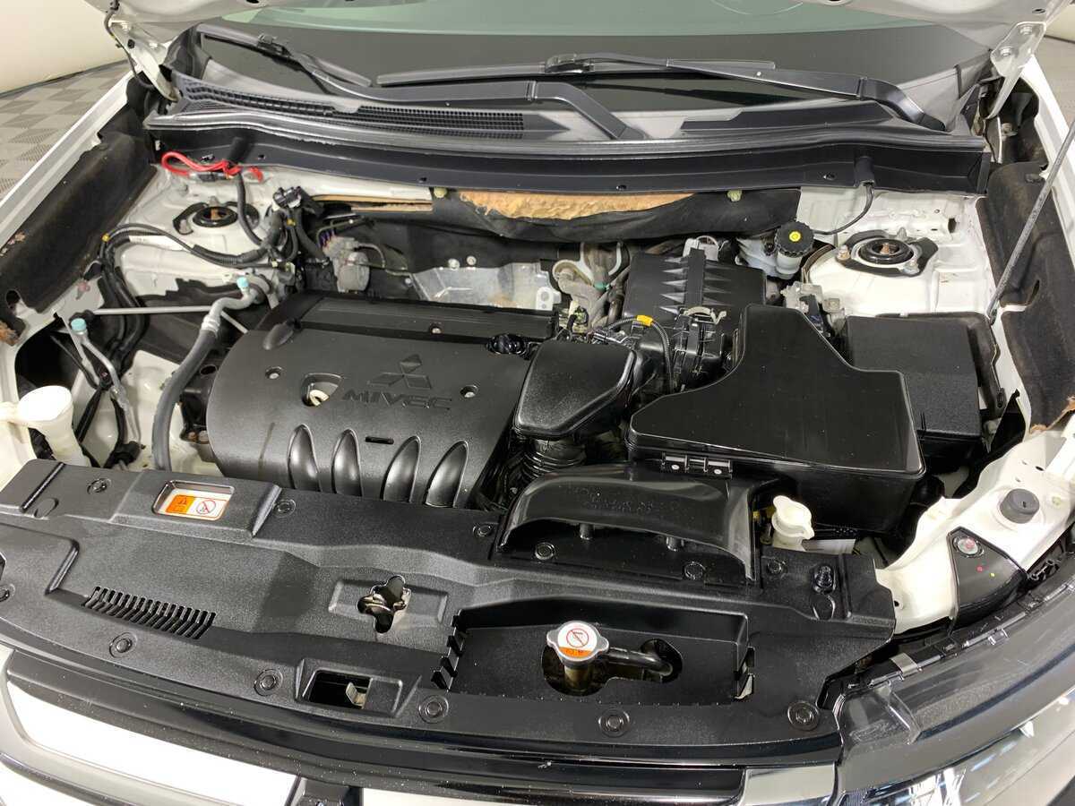 Купить Митсубиши Оутлэндер, 2016, 162 078 км.. Фото: #10