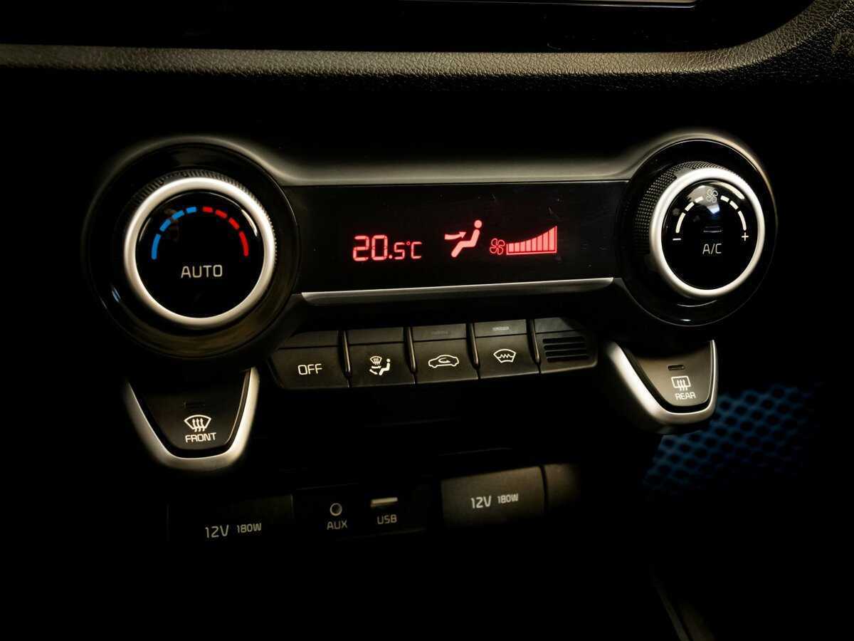 Купить Киа Рио, 2018, 83 940 км.. Фото: #10