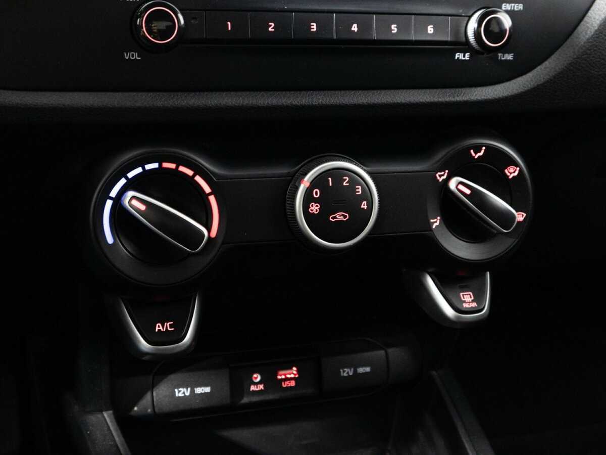 Купить Киа Рио, 2019, 90 257 км.. Фото: #15