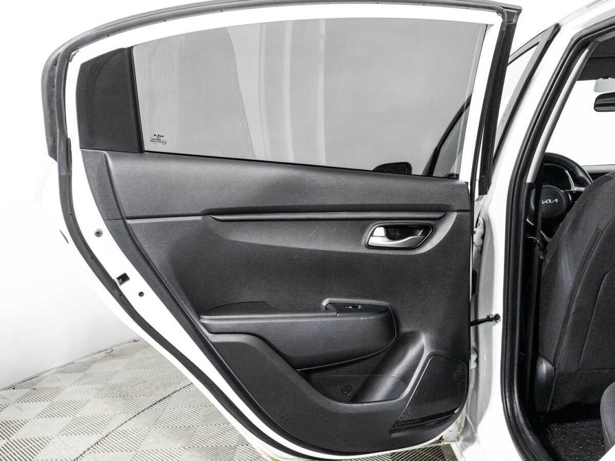Купить Киа Рио, 2021, 31 880 км.. Фото: #24