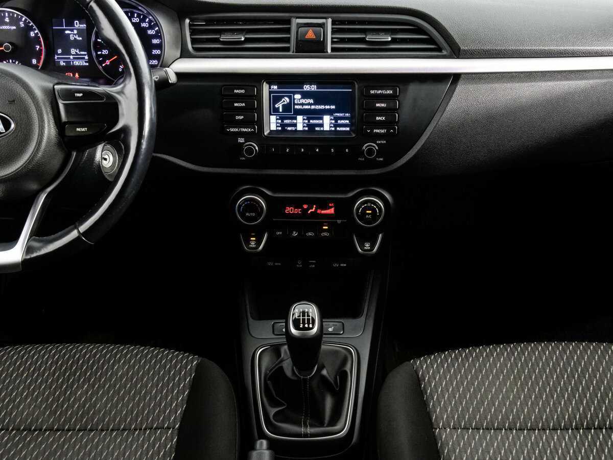 Купить Киа Рио, 2018, 119 409 км.. Фото: #6