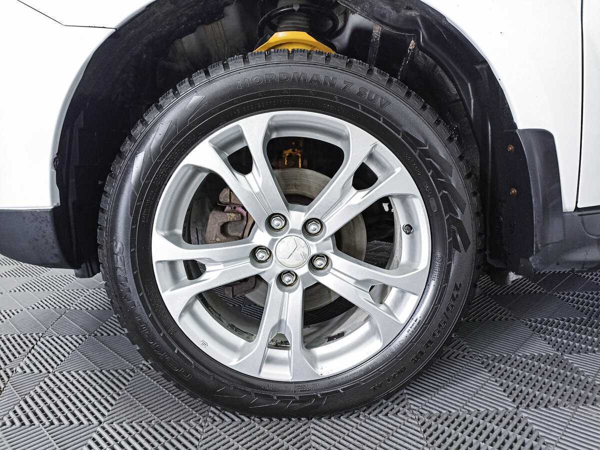 Купить Митсубиши Оутлэндер, 2012, 183 480 км.. Фото: #17