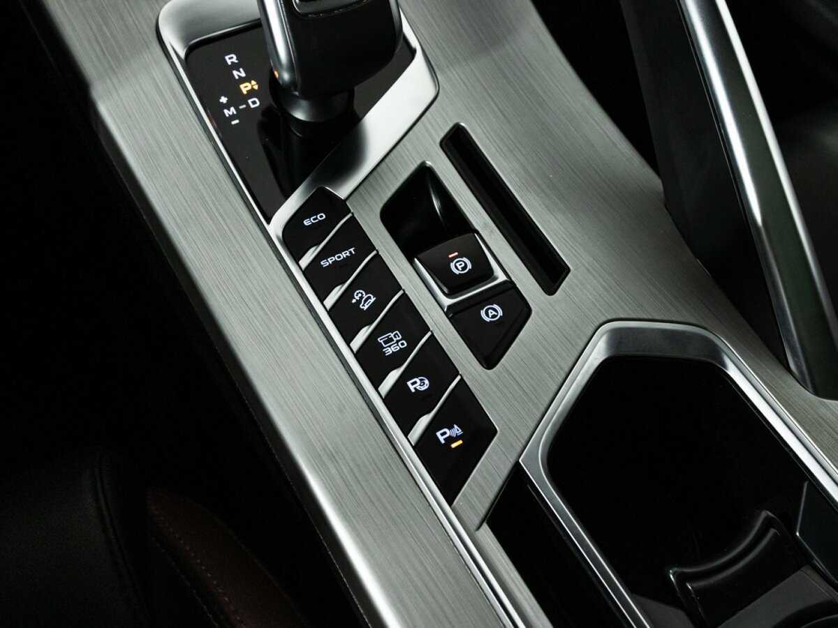 Купить Джили Кулрэй, 2021, 40 341 км.. Фото: #18