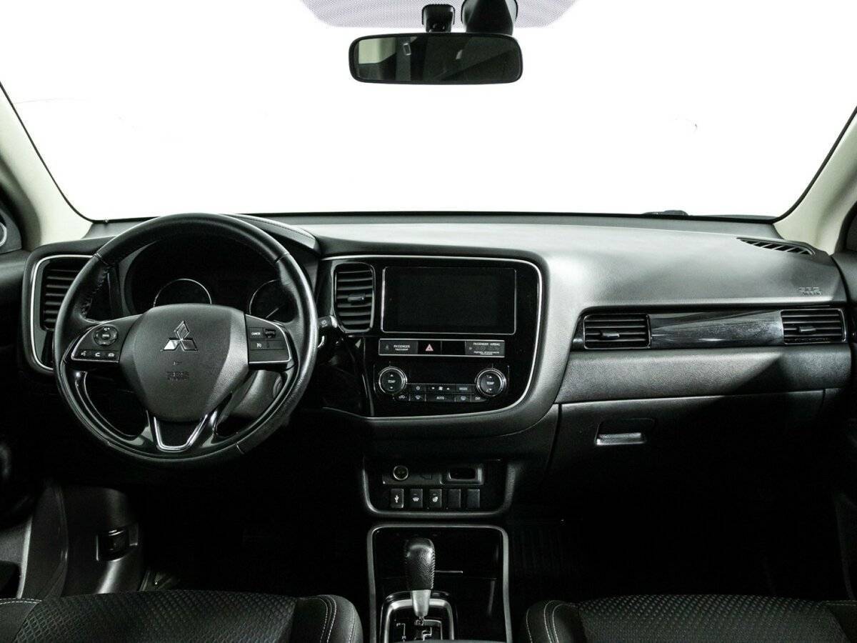 Купить Митсубиши Оутлэндер, 2019, 236 550 км.. Фото: #12