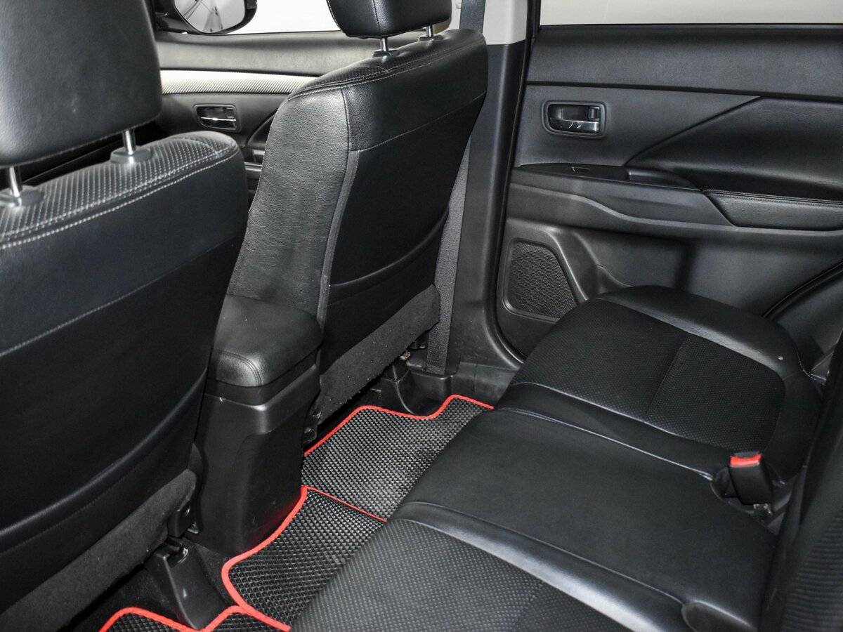 Купить Митсубиши Оутлэндер, 2014, 160 067 км.. Фото: #10