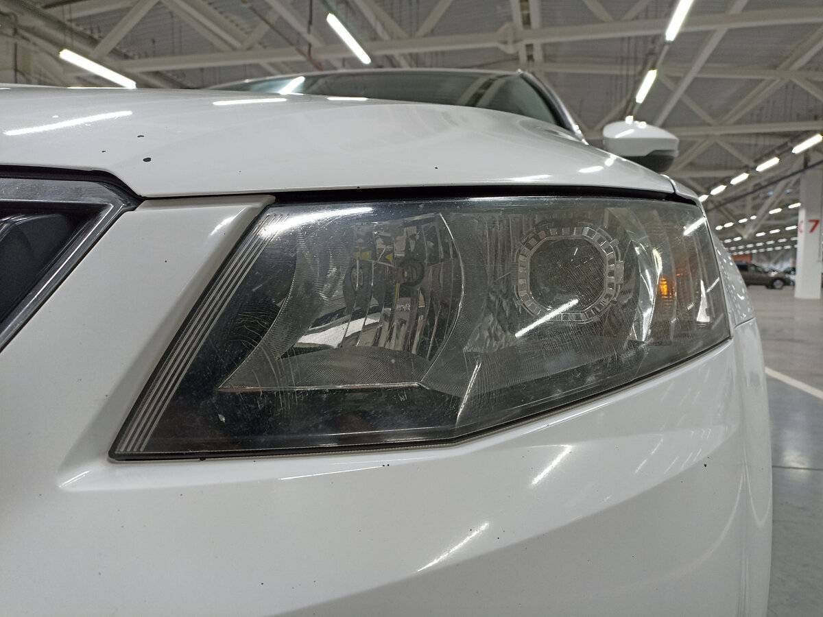 Купить Шкода Октавия, 2013, 260 225 км.. Фото: #16