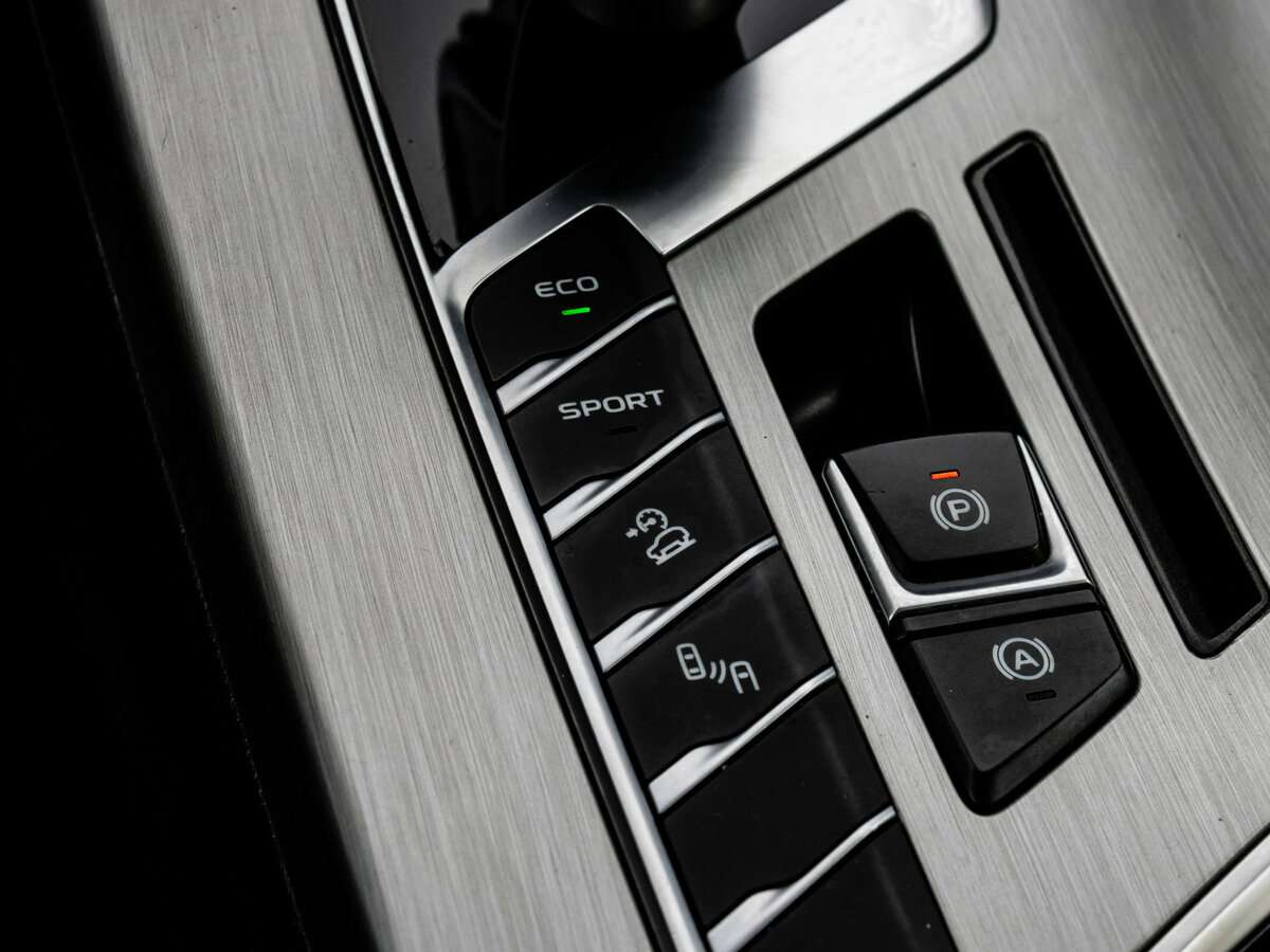 Купить Джили Кулрэй, 2021, 20 152 км.. Фото: #12