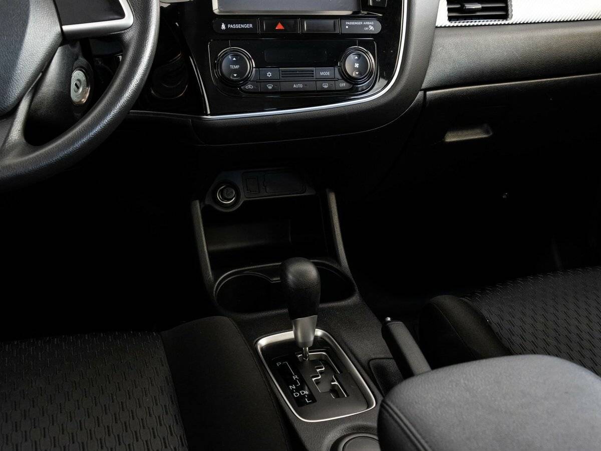 Купить Митсубиши Оутлэндер, 2014, 153 522 км.. Фото: #11