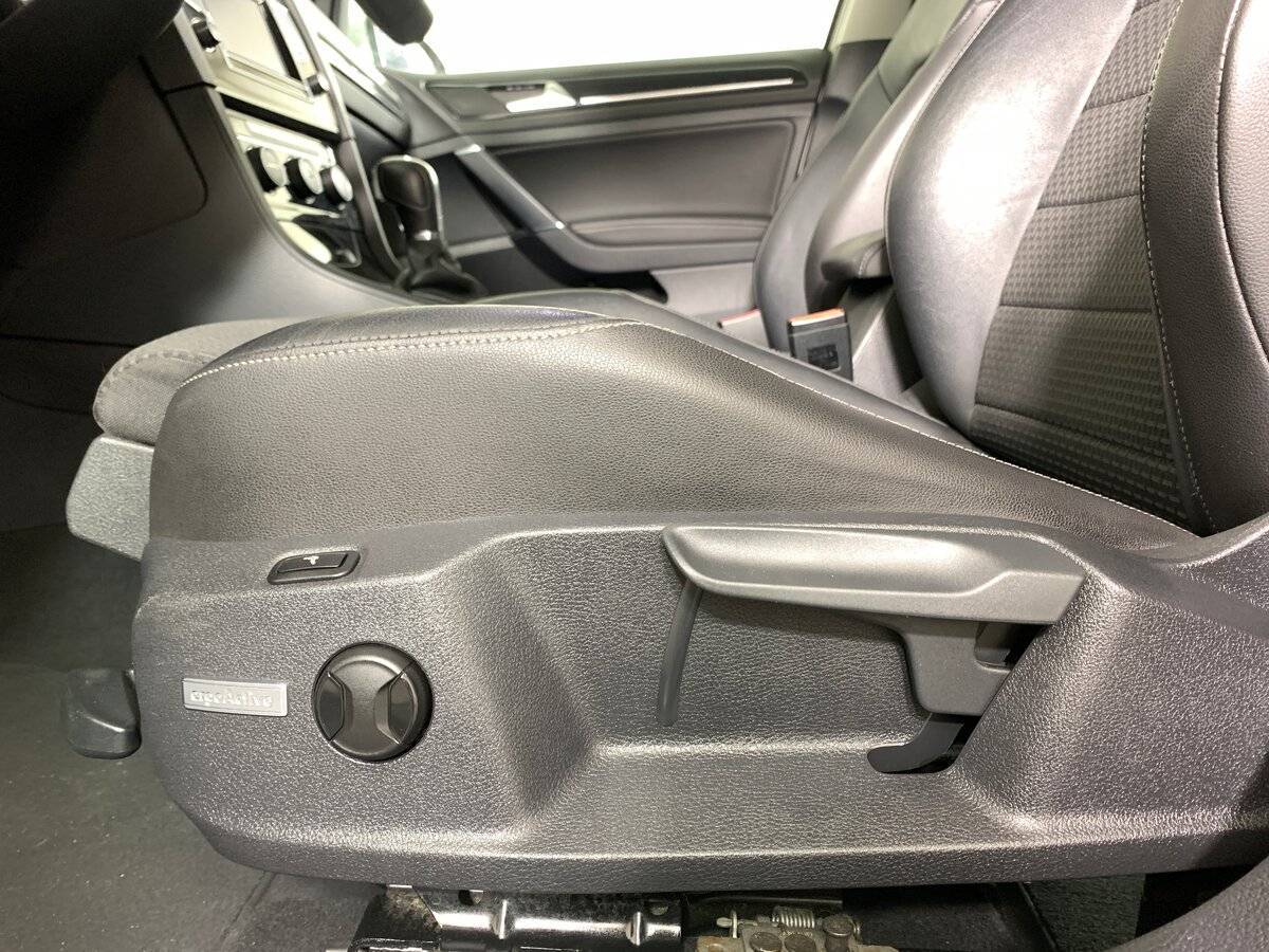 Купить Фольксваген Гольф, 2013, 129 634 км.. Фото: #15