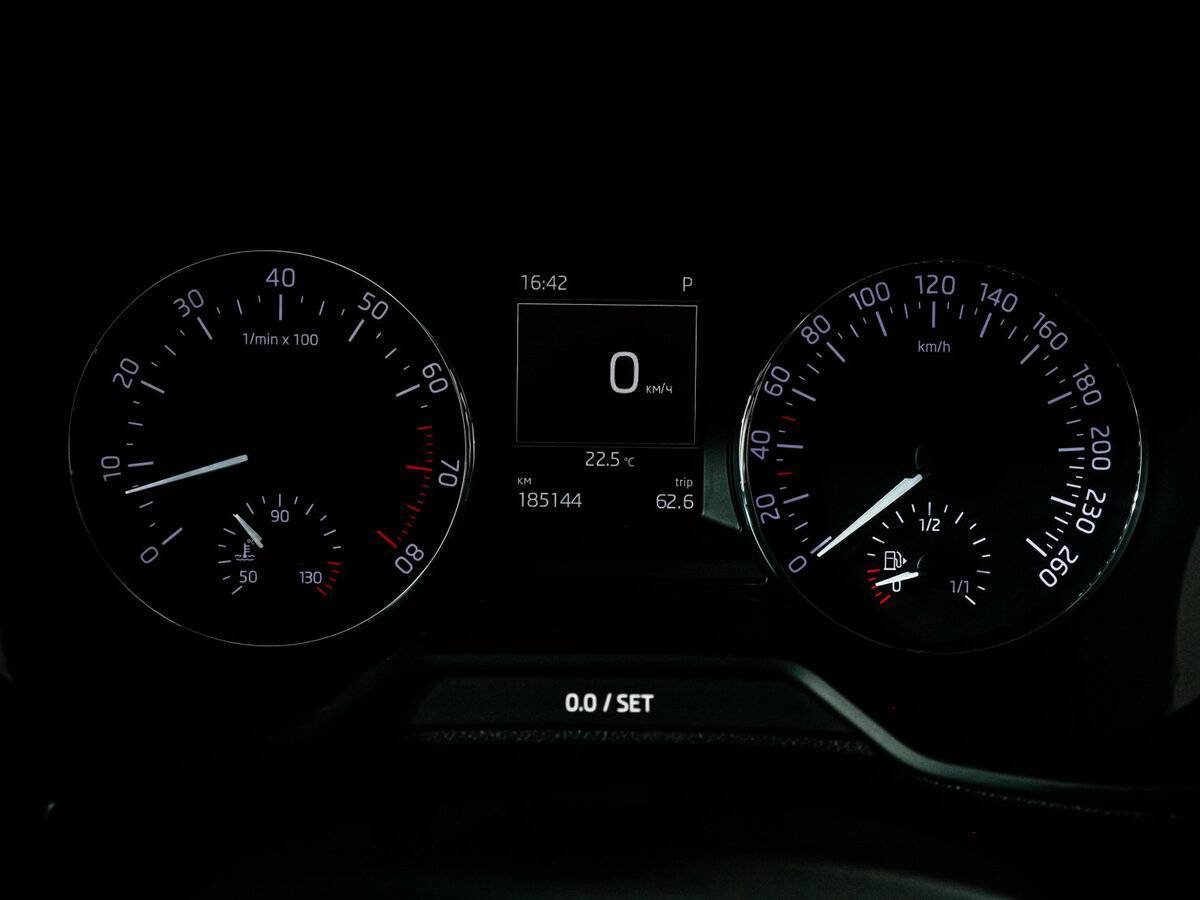 Купить Шкода Октавия, 2016, 185 139 км.. Фото: #10