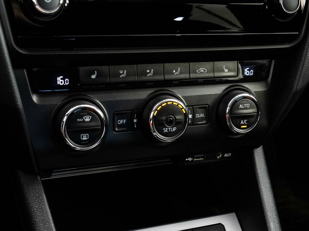 Купить Шкода Октавия, 2013, 186 601 км.. Фото: #15