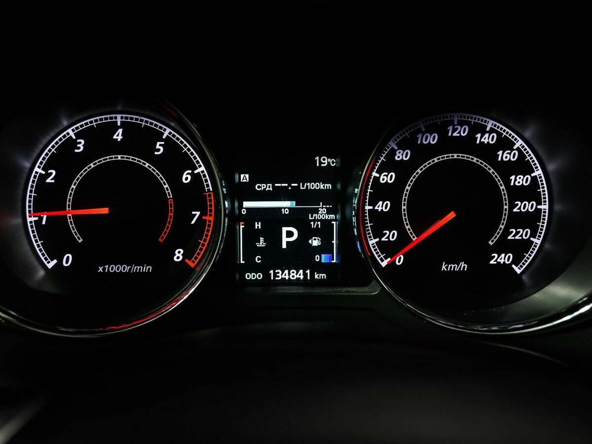 Купить Митсубиши АС-Икс, 2014, 134 840 км.. Фото: #9