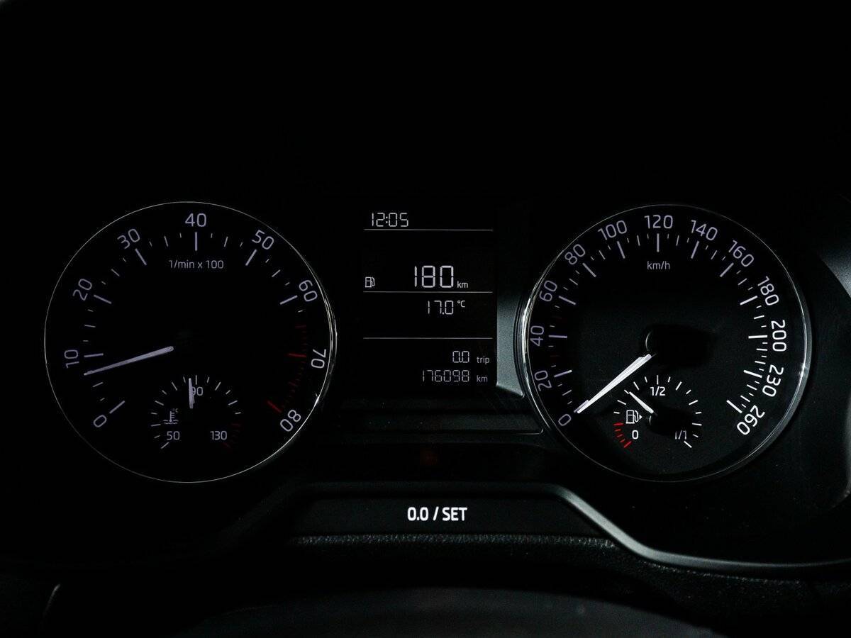 Купить Шкода Октавия, 2014, 176 097 км.. Фото: #10