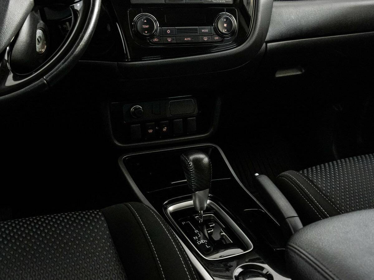 Купить Митсубиши Оутлэндер, 2018, 235 934 км.. Фото: #11