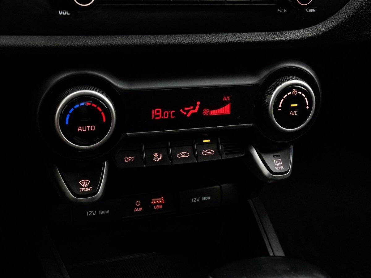 Купить Киа Рио, 2018, 94 439 км.. Фото: #14