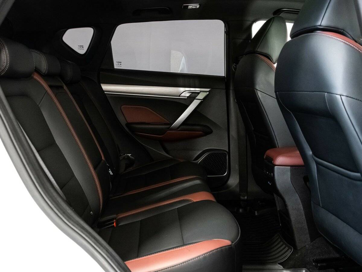 Купить Джили Кулрэй, 2021, 23 102 км.. Фото: #17