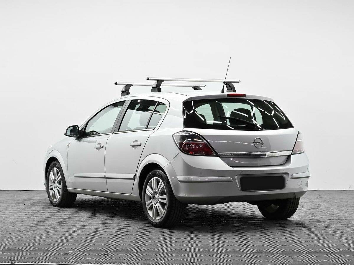 Купить Опель Астра, 2012, 182 000 км.. Фото: #2