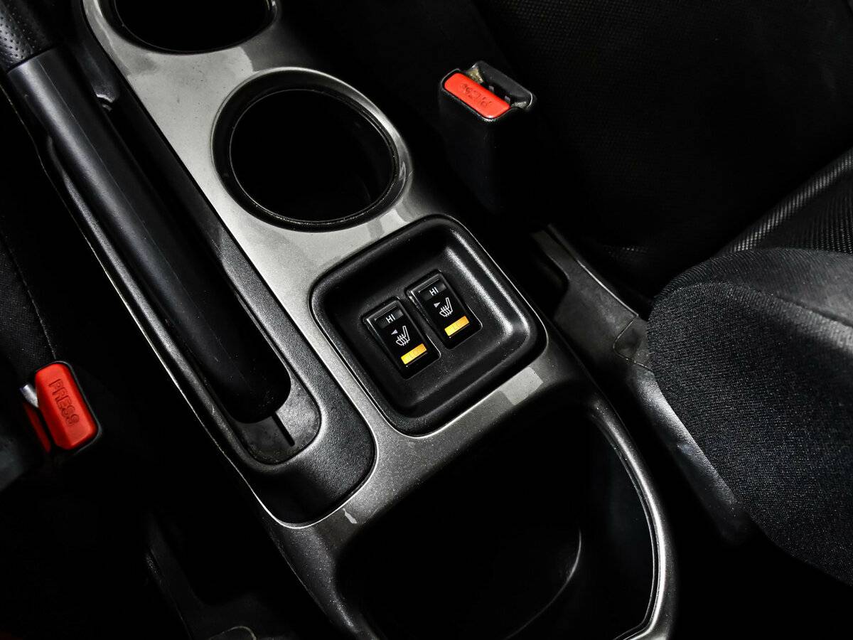 Купить Ниссан Жук, 2012, 94 530 км.. Фото: #14