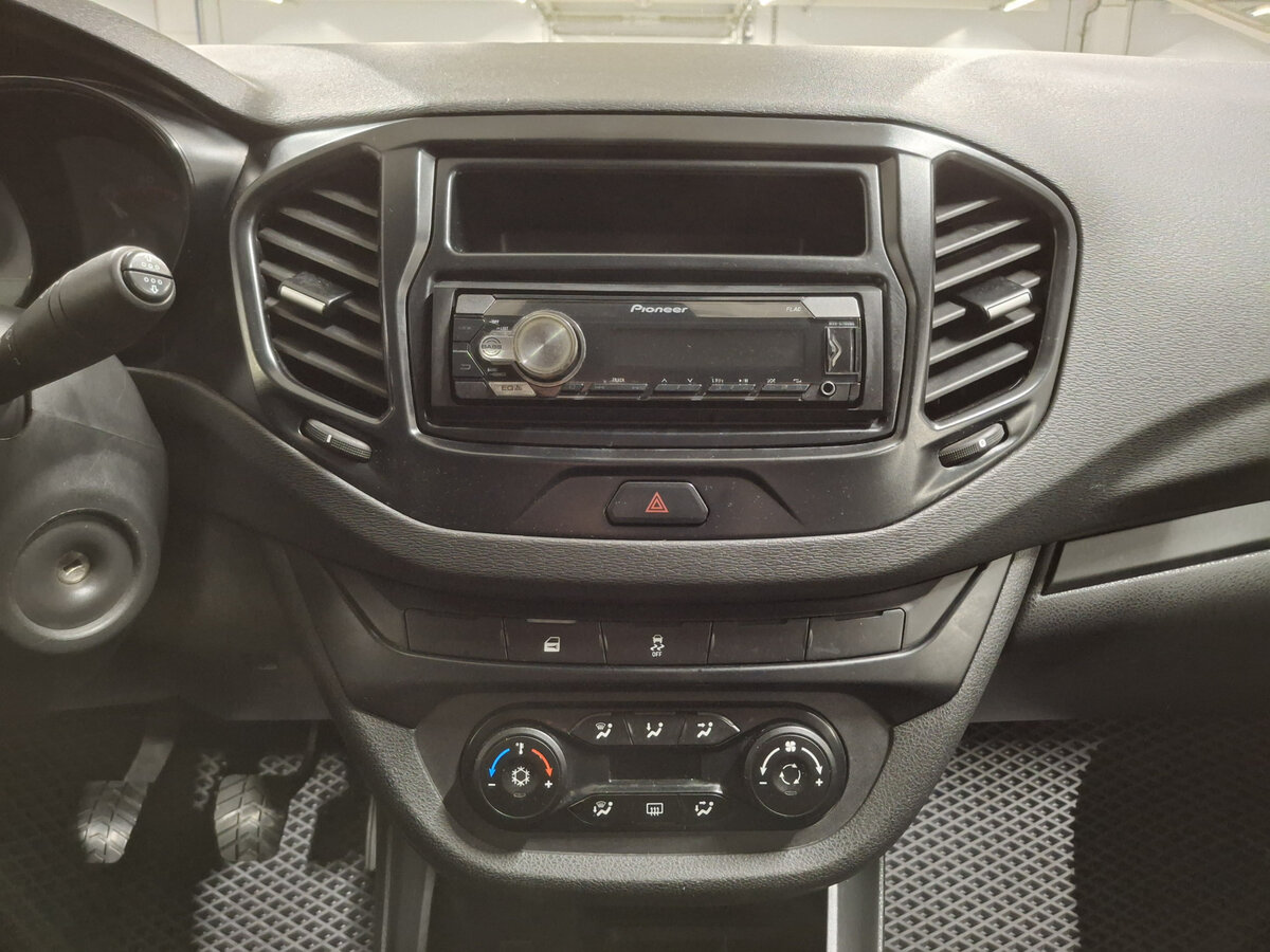 Купить Лада (ВАЗ) Веста, 2019, 97 451 км.. Фото: #14