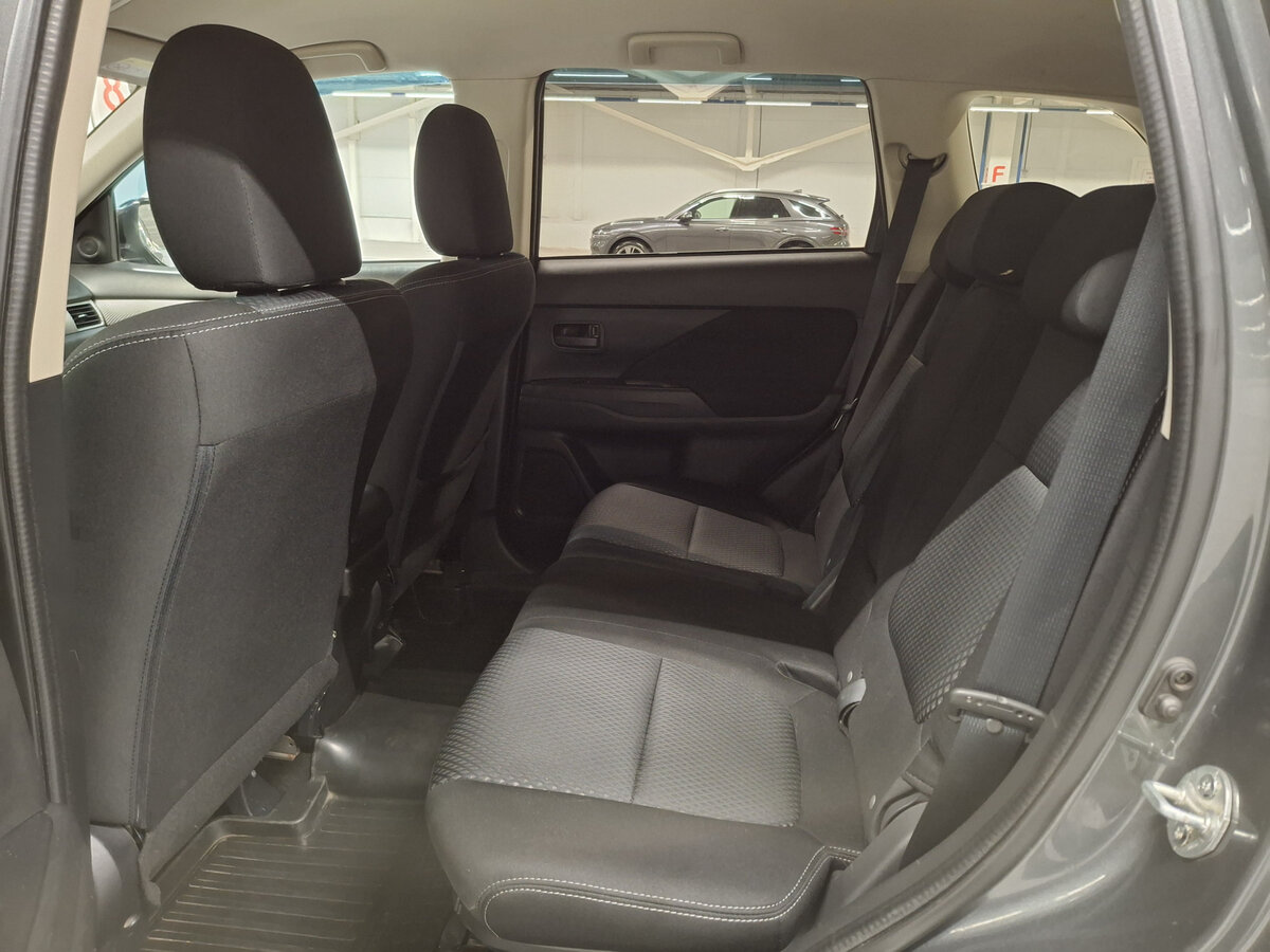 Купить Митсубиши Оутлэндер, 2015, 174 713 км.. Фото: #11