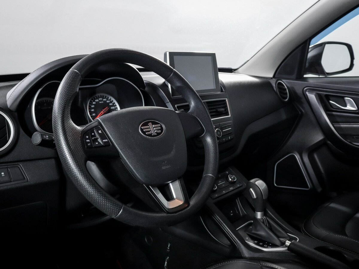 Купить ФАВ Бестюрн Икс40, 2021, 91 614 км.. Фото: #11