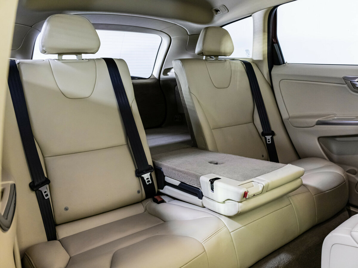 Купить Вольво ИксЦ60, 2014, 185 930 км.. Фото: #16