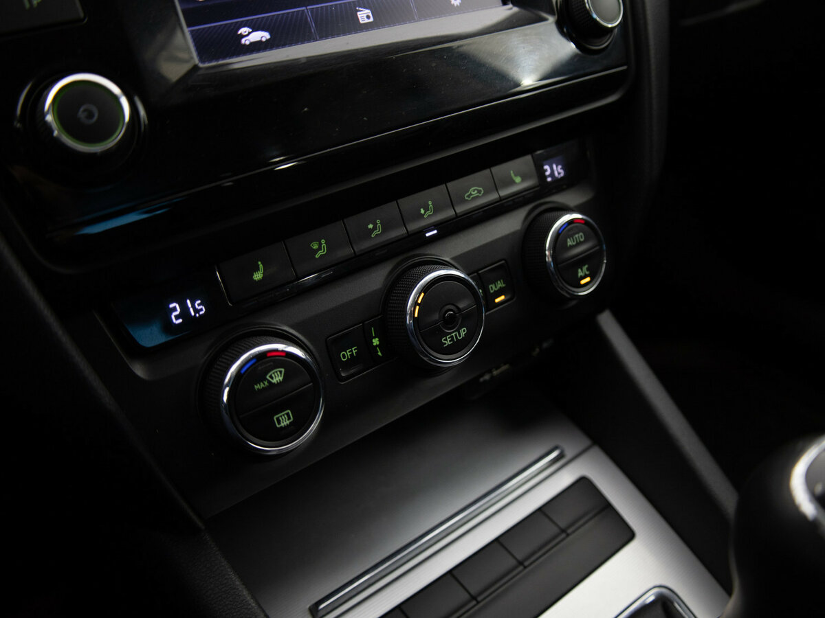 Купить Шкода Октавия, 2014, 177 877 км.. Фото: #10