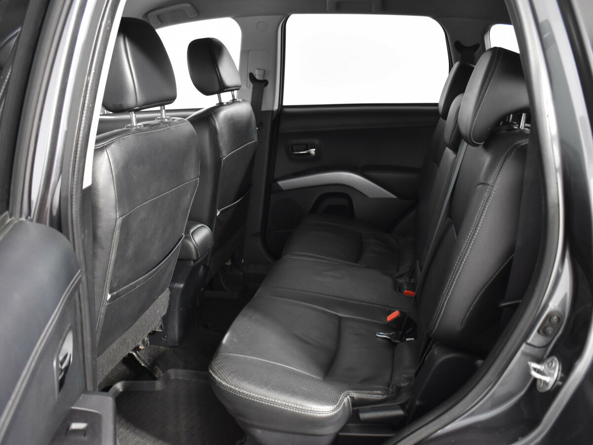 Купить Митсубиши Оутлэндер, 2012, 289 659 км.. Фото: #9