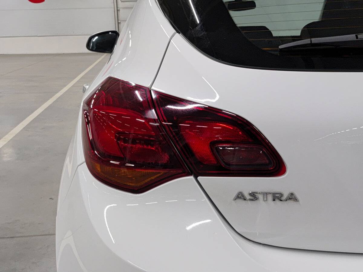 Купить Опель Астра, 2013, 180 852 км.. Фото: #8