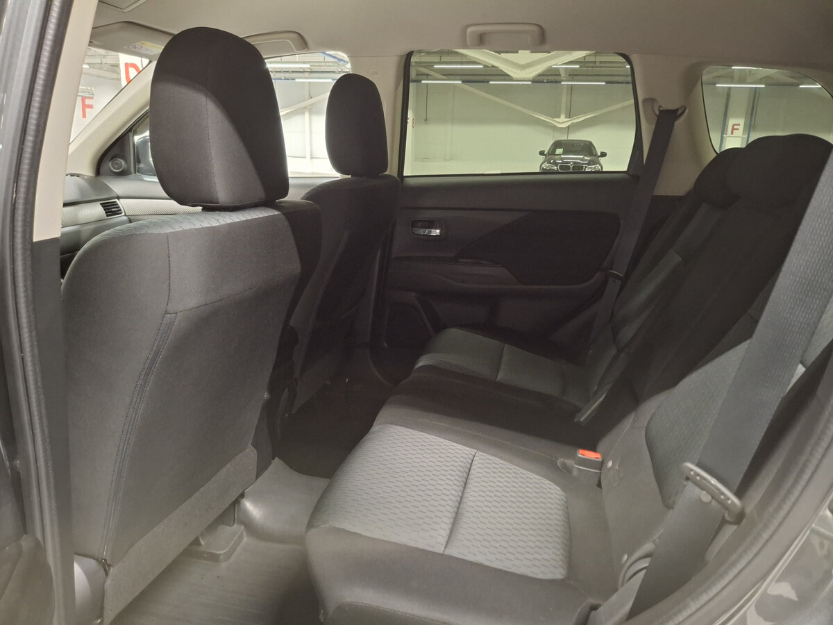 Купить Митсубиши Оутлэндер, 2015, 111 754 км.. Фото: #10