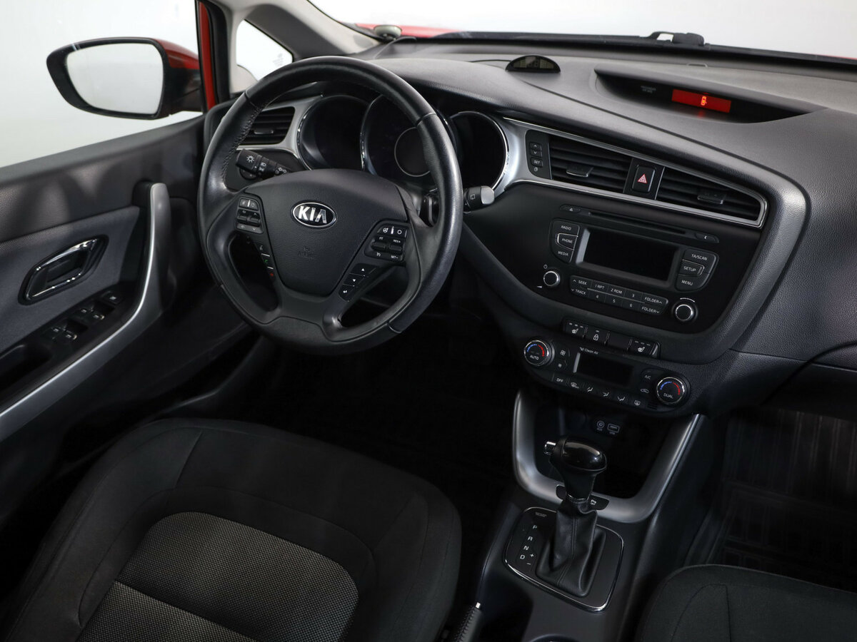 Купить Киа Сид, 2016, 115 669 км.. Фото: #6